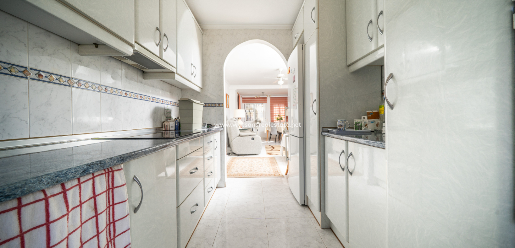 Resale - Detached - Urb. La Marina