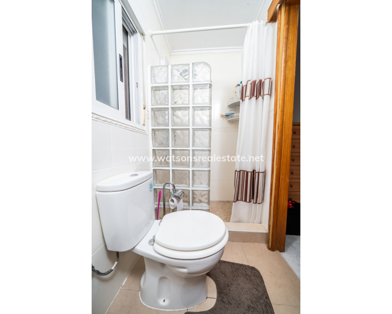 Resale - Detached - Urb. La Marina