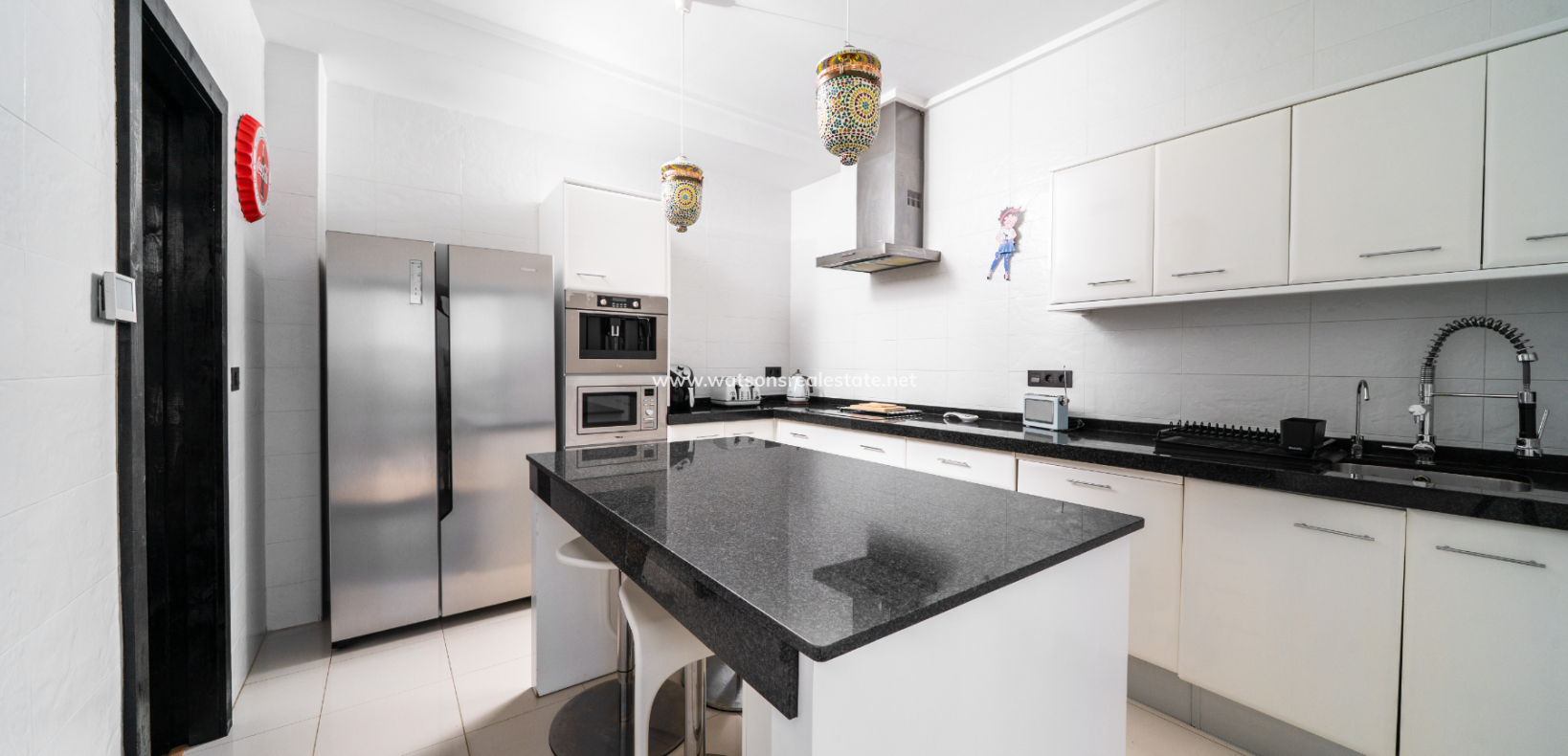 Resale - Detached - Urb. La Marina
