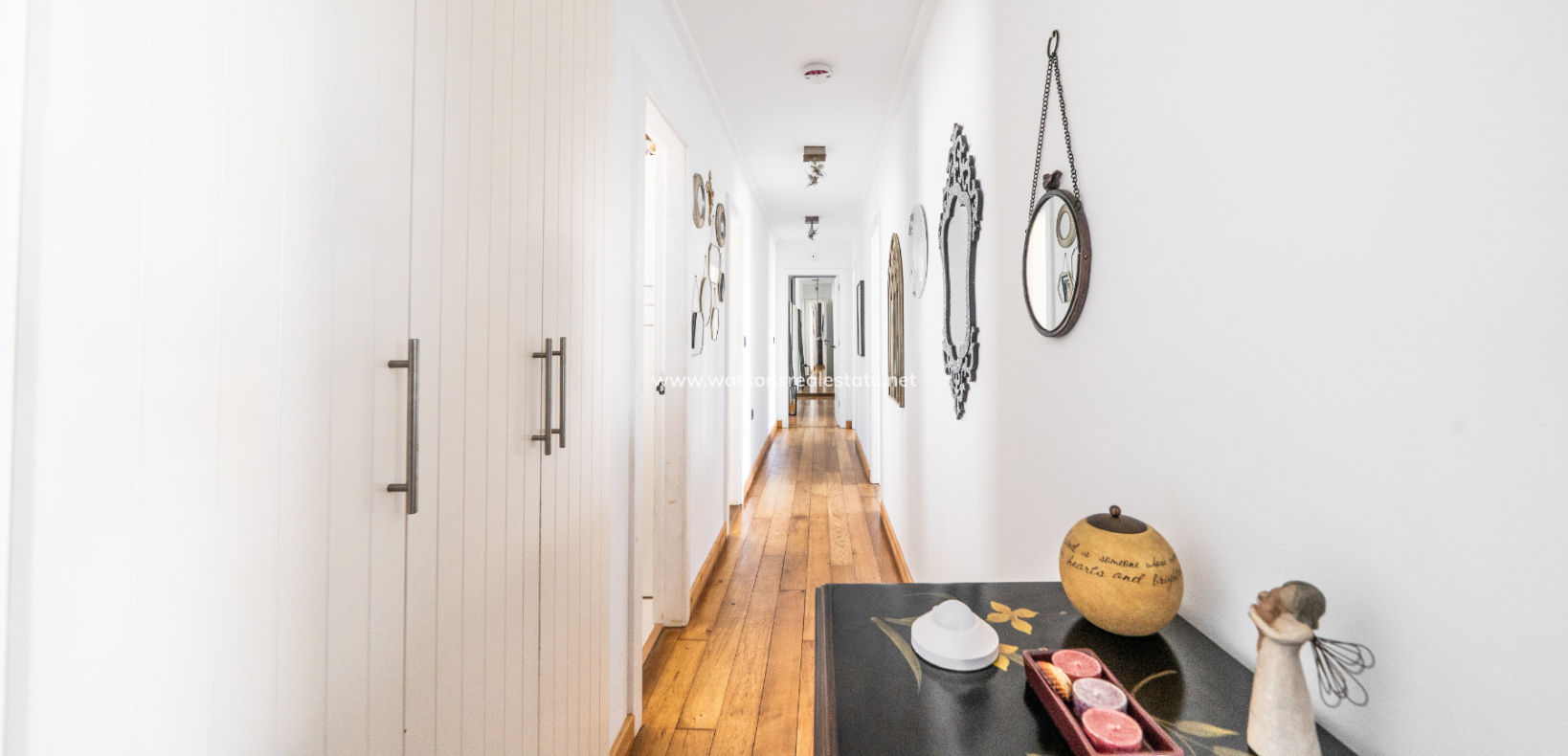 Resale - Detached - Urb. La Marina