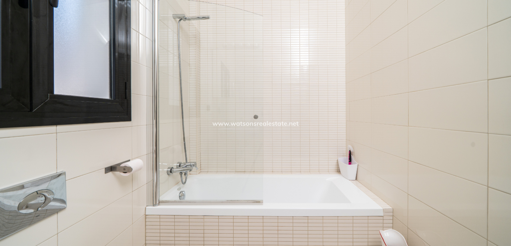 Resale - Detached - Urb. La Marina