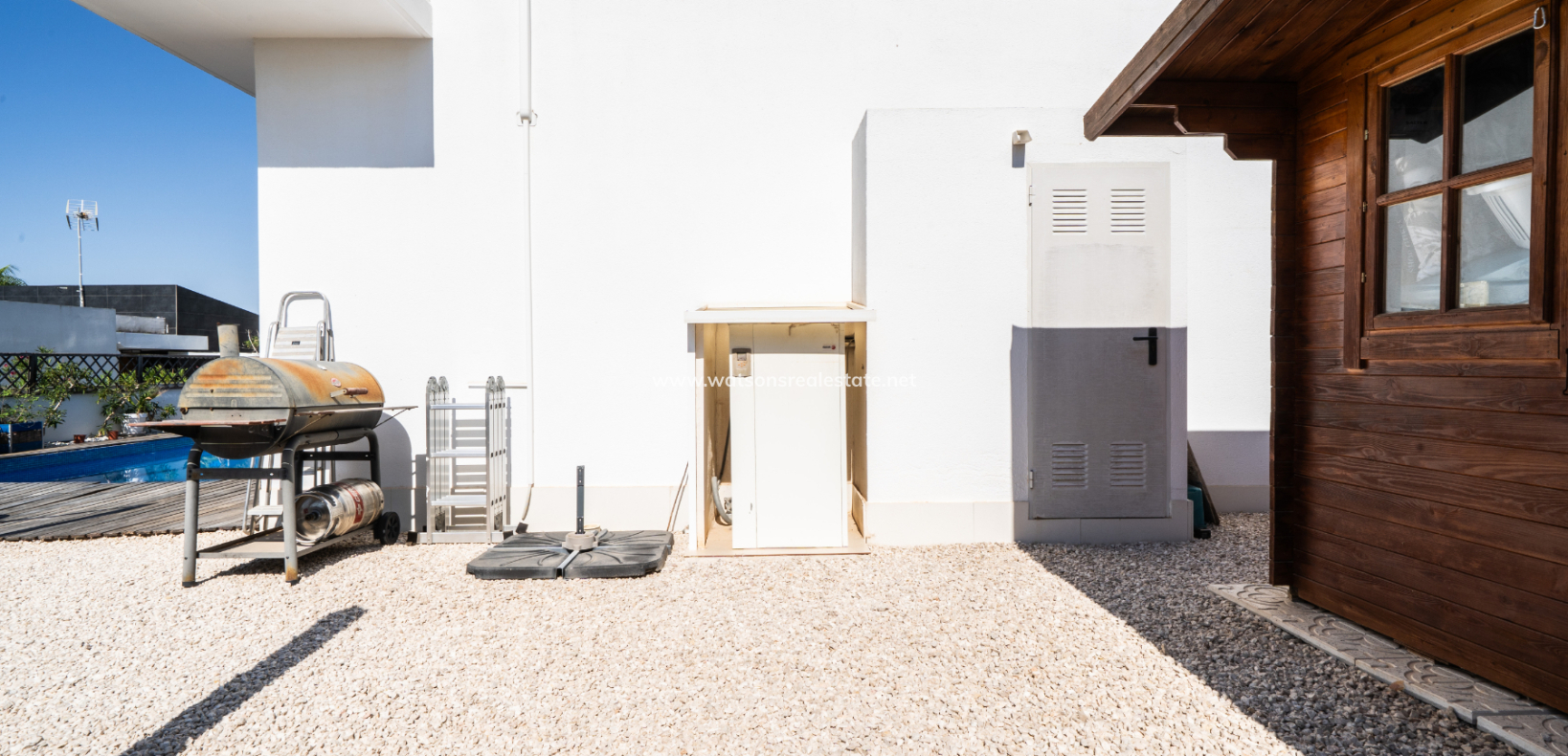 Resale - Detached - Urb. La Marina