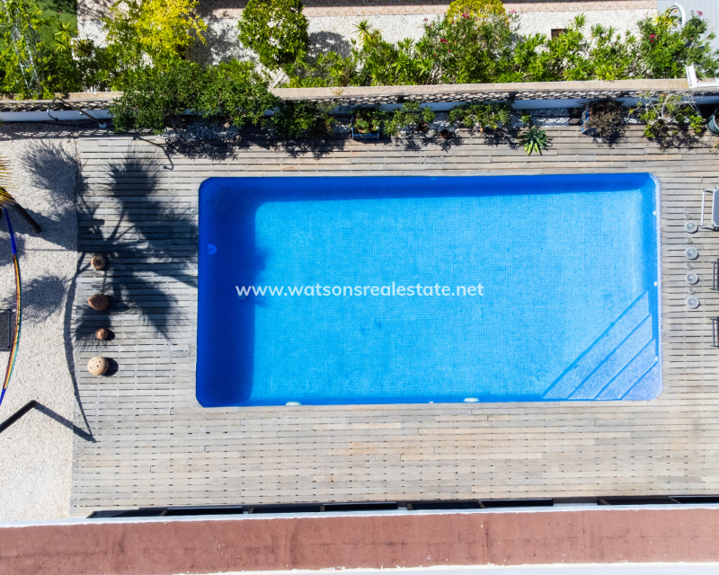 Resale - Detached - Urb. La Marina