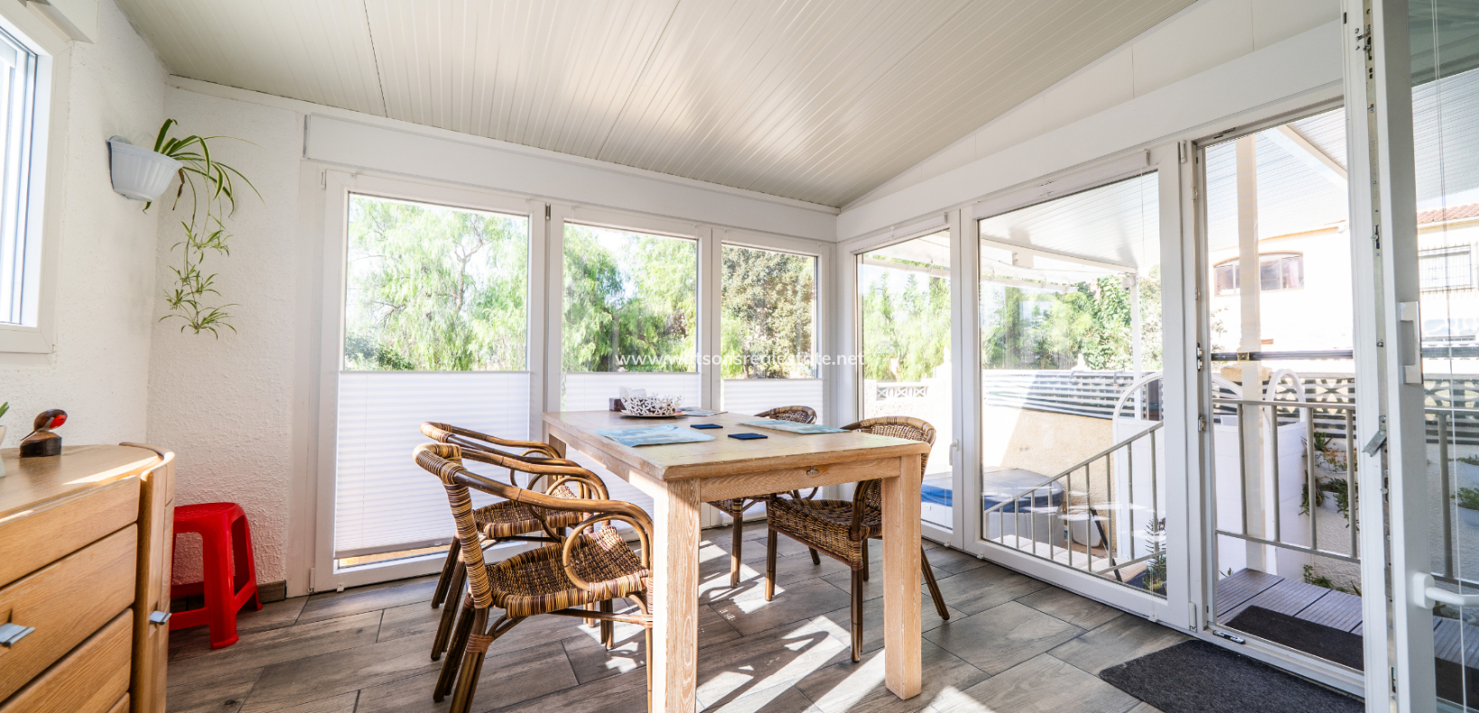 Resale - Detached - Urb. La Marina