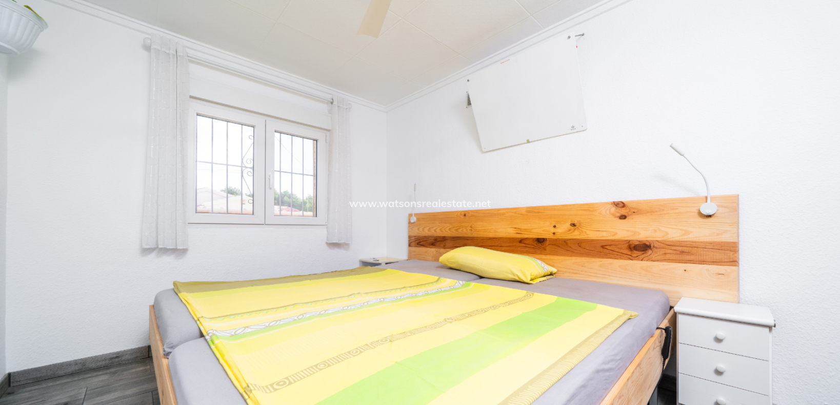 Resale - Detached - Urb. La Marina