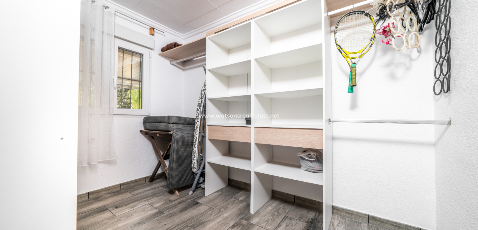 Resale - Detached - Urb. La Marina