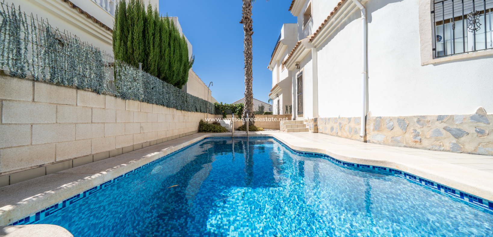 Resale - Detached - Urb. La Marina