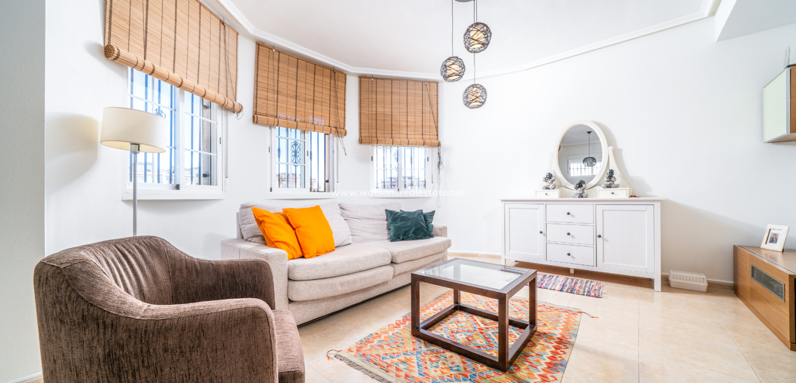 Resale - Detached - Urb. La Marina