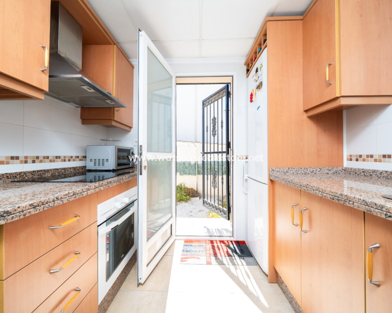 Resale - Detached - Urb. La Marina