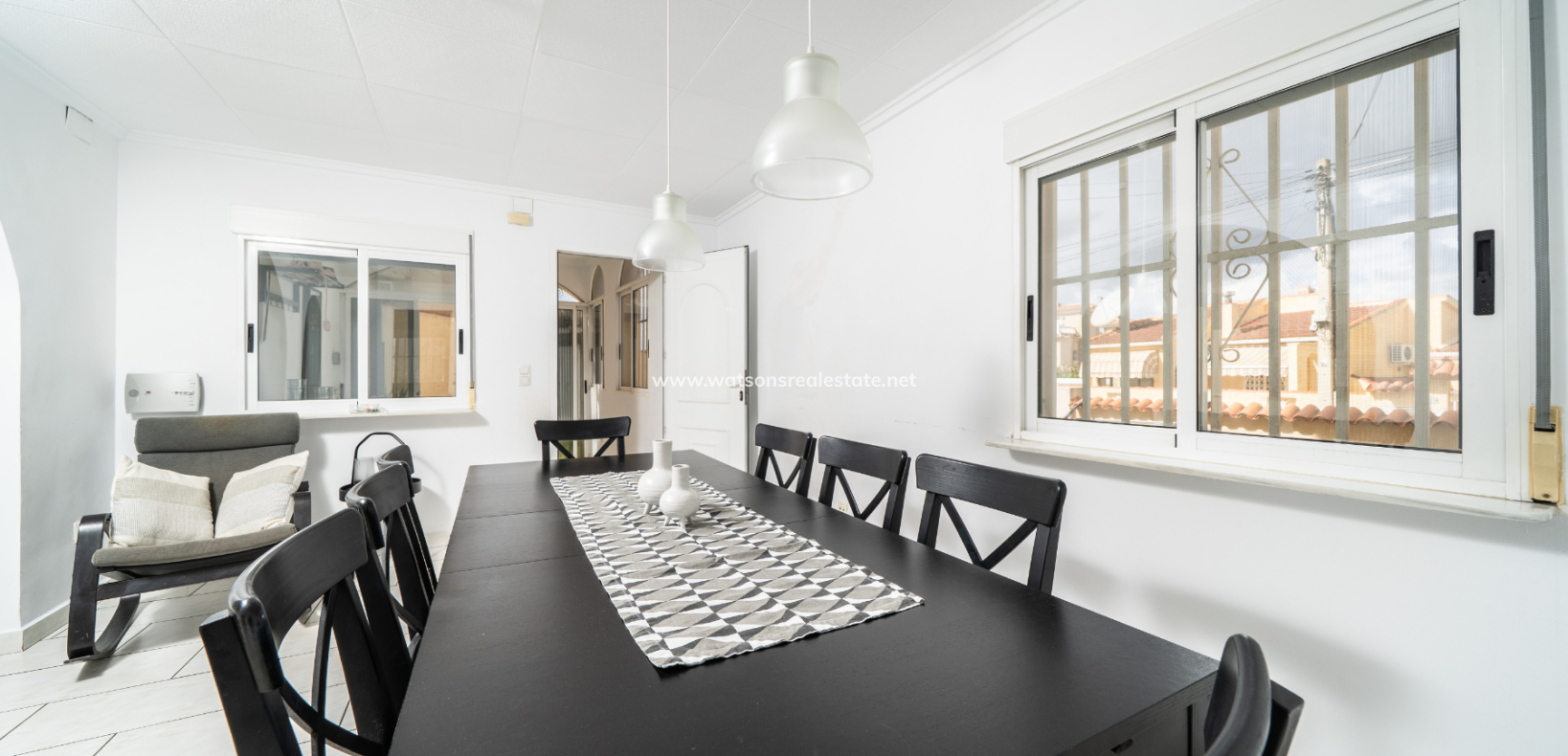 Resale - Detached - Urb. La Marina