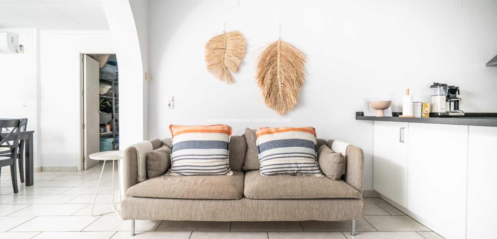 Resale - Detached - Urb. La Marina