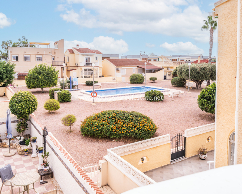 Resale - Detached - Urb. La Marina