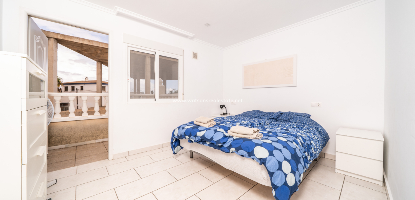 Resale - Detached - Urb. La Marina