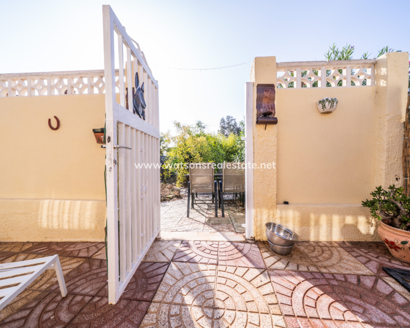 Resale - Detached - Urb. La Marina