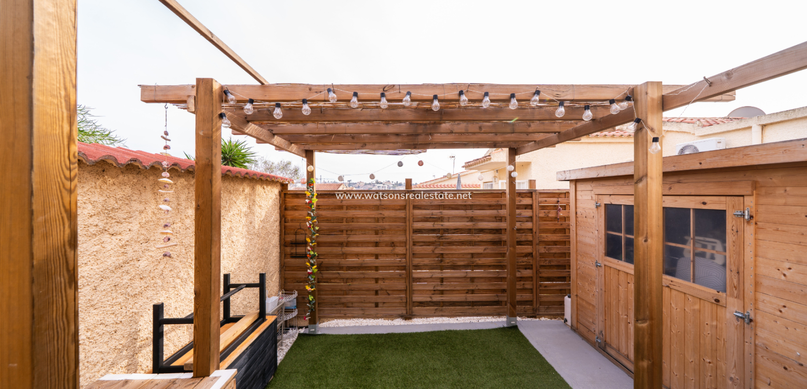 Resale - Detached - Urb. La Marina