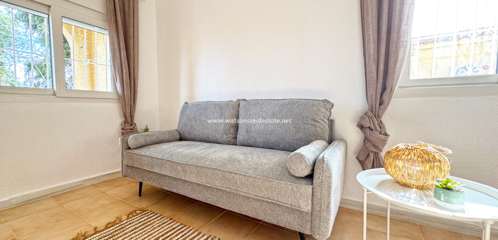 Resale - Detached - Urb. La Marina