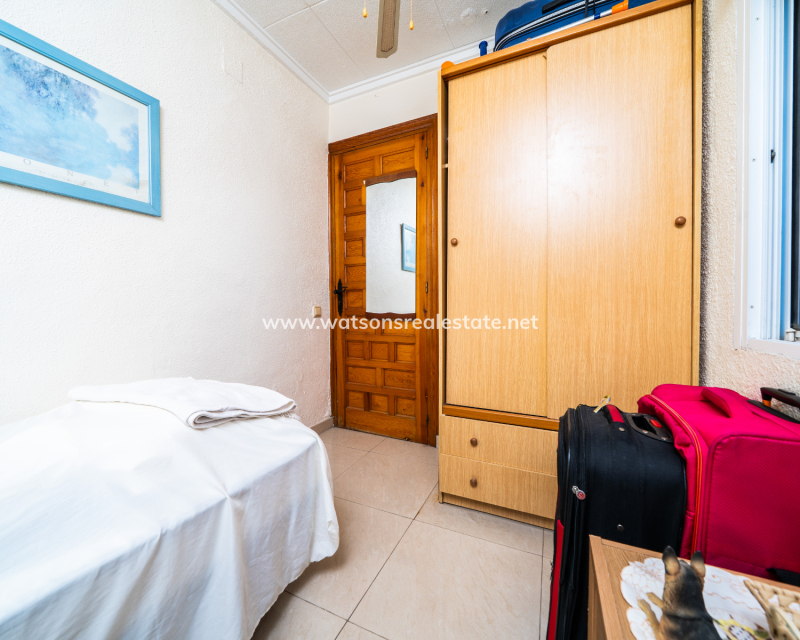 Resale - Detached - Urb. La Marina