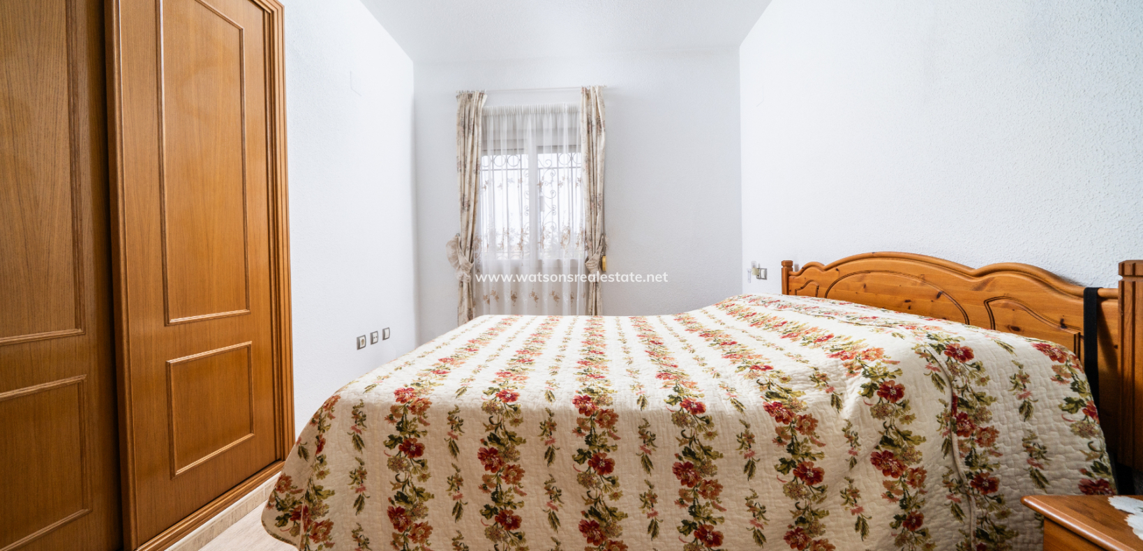 Resale - Detached - Urb. La Marina