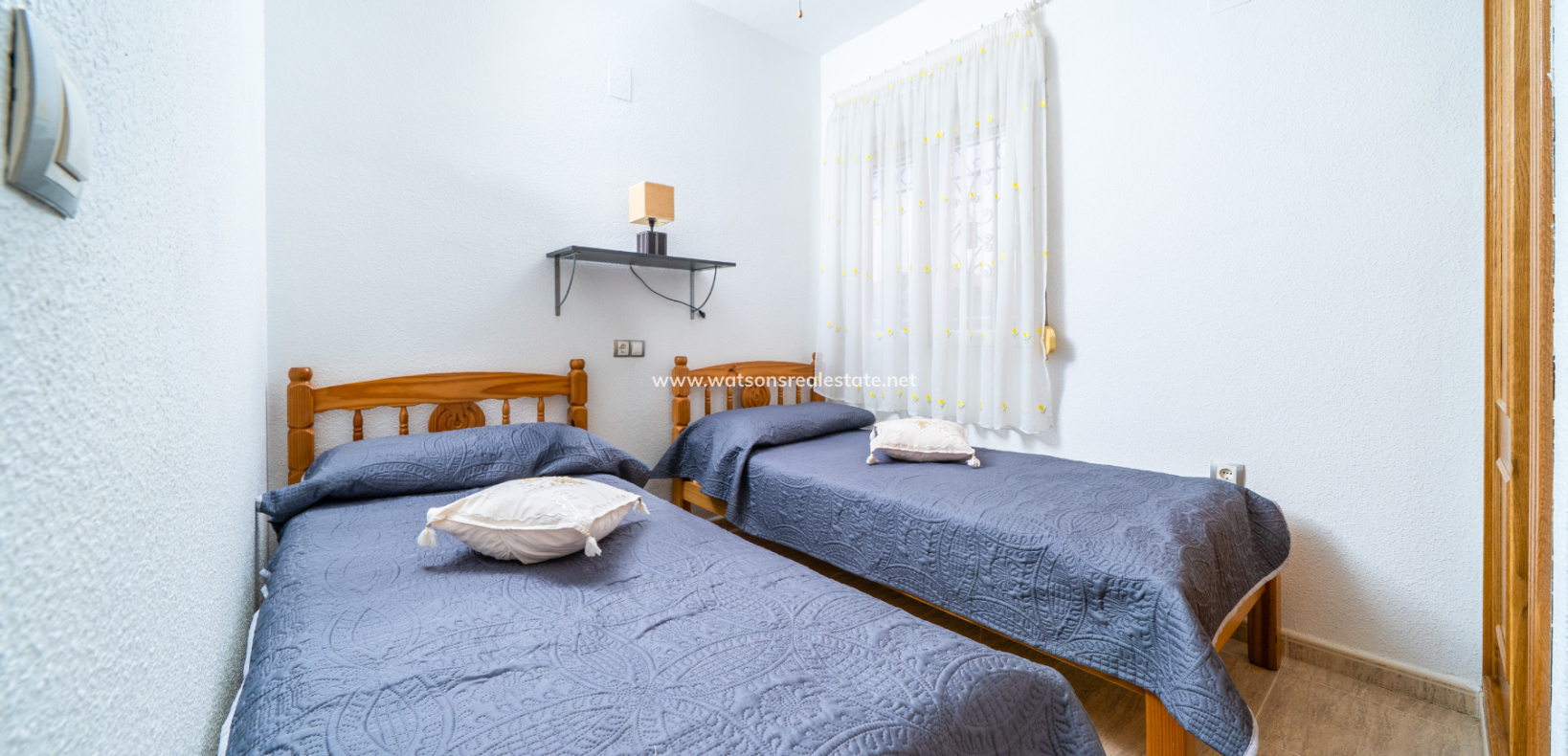 Resale - Detached - Urb. La Marina