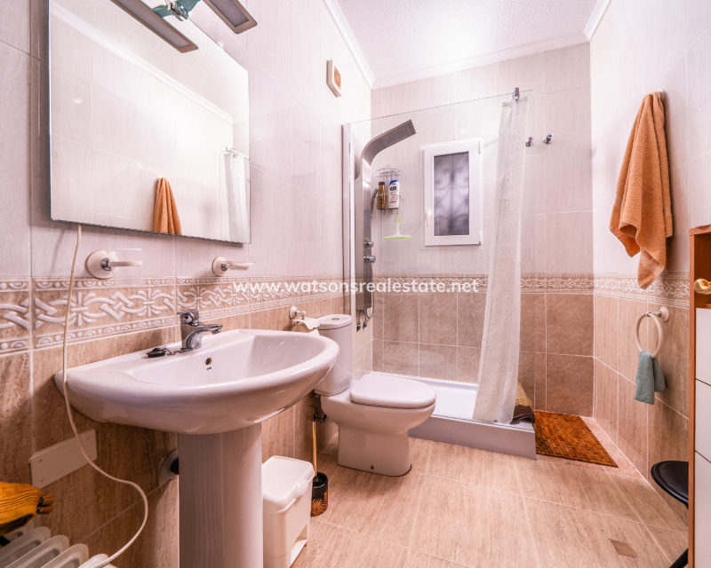 Resale - Detached - Urb. La Marina