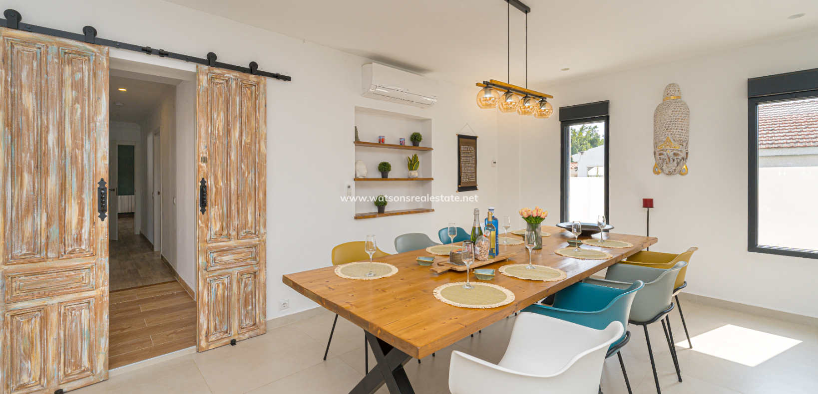 Resale - Detached - Urb. La Marina