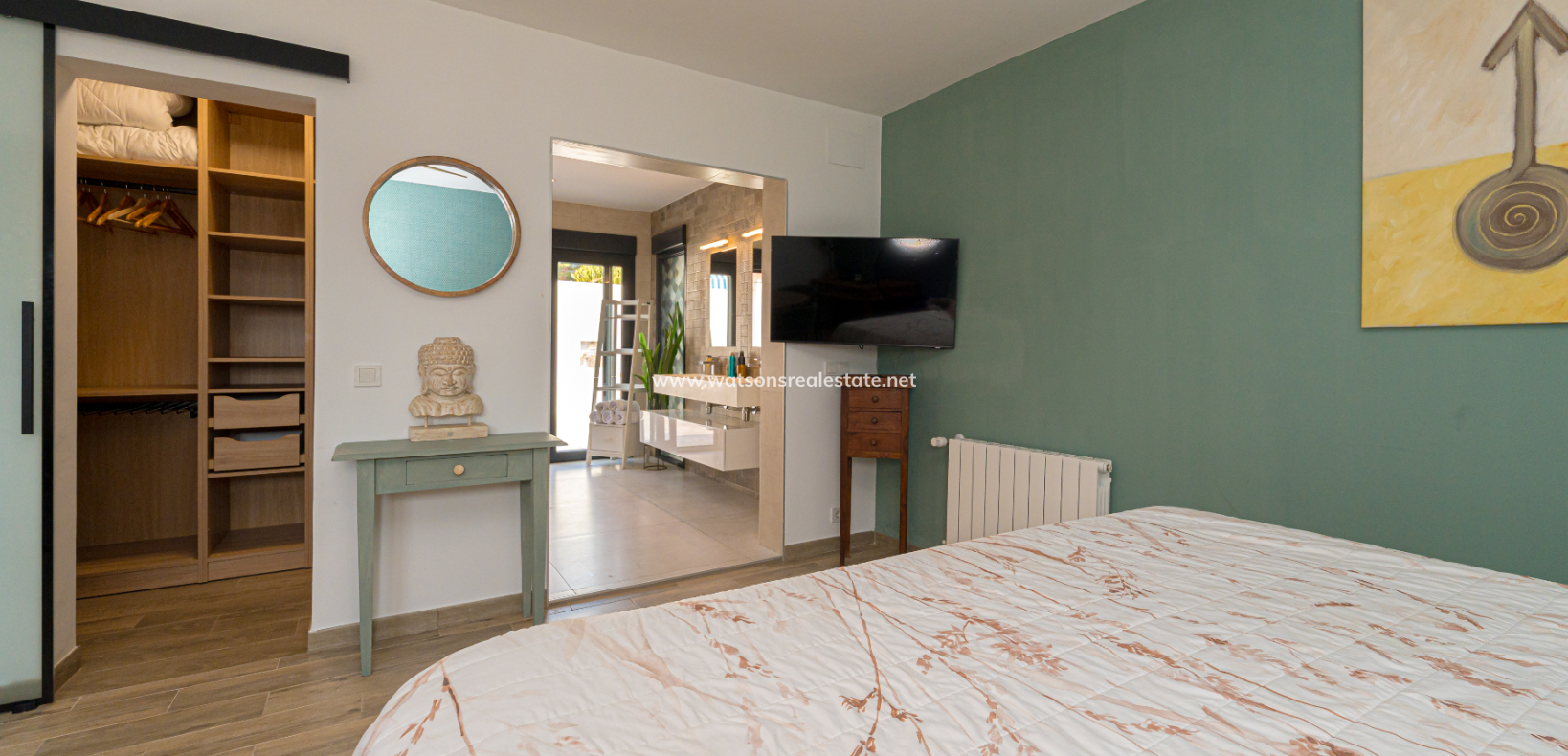 Resale - Detached - Urb. La Marina