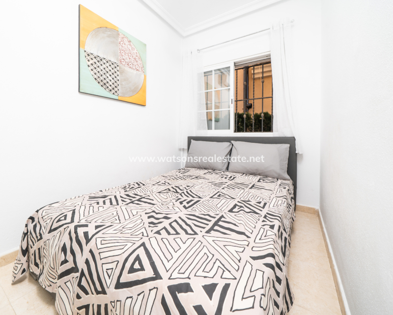 Resale - Detached - Urb. La Marina