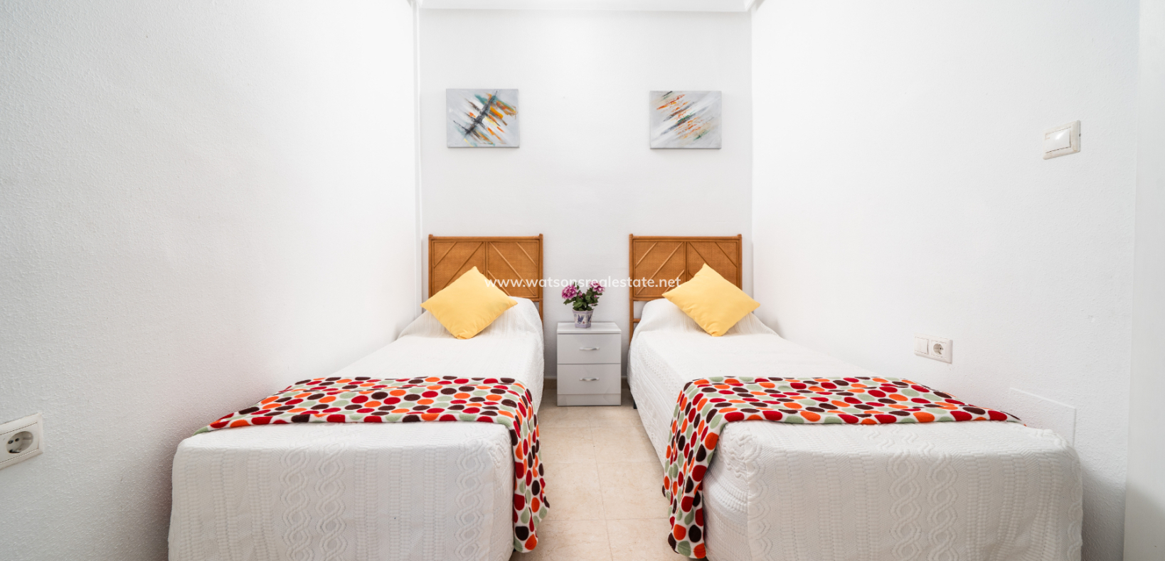 Resale - Detached - Urb. La Marina