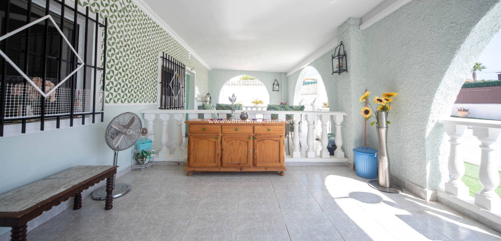 Resale - Detached - Urb. La Marina