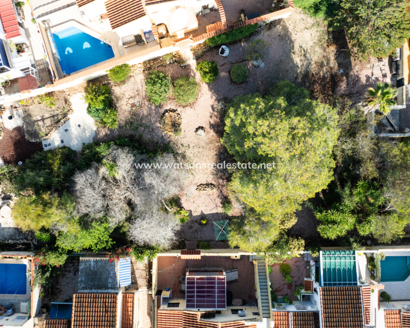 Resale - Detached - Urb. La Marina