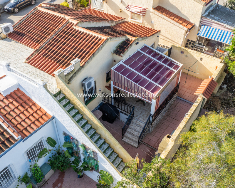 Resale - Detached - Urb. La Marina