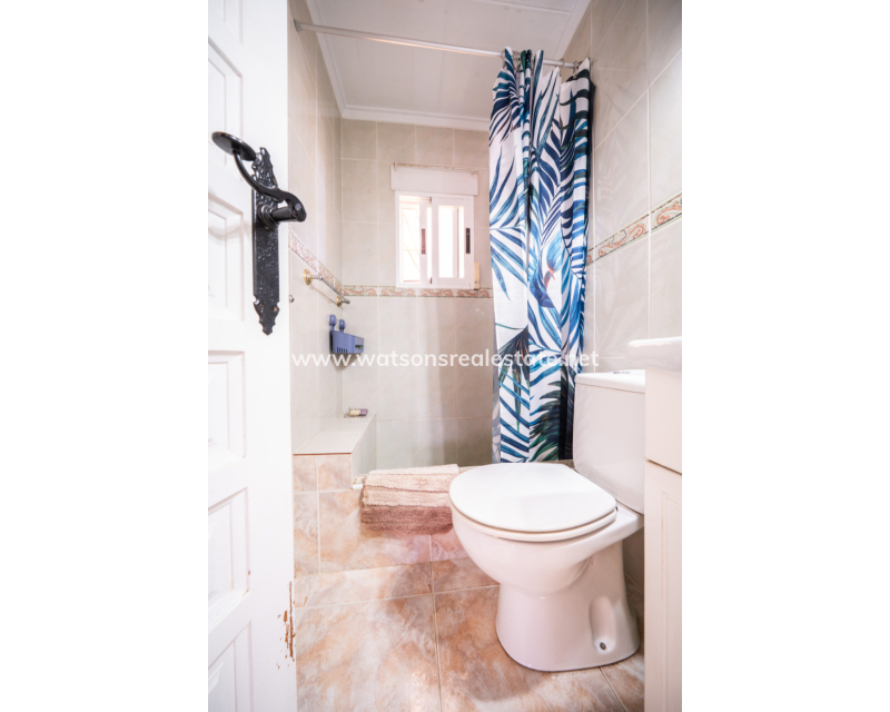 Resale - Detached - Urb. La Marina