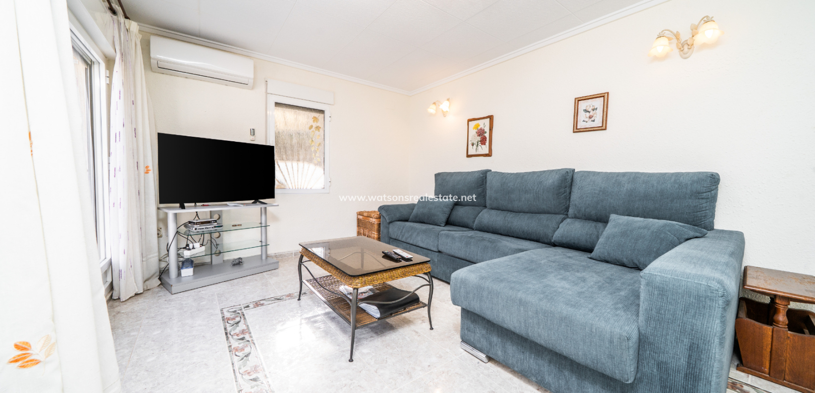 Resale - Detached - Urb. La Marina