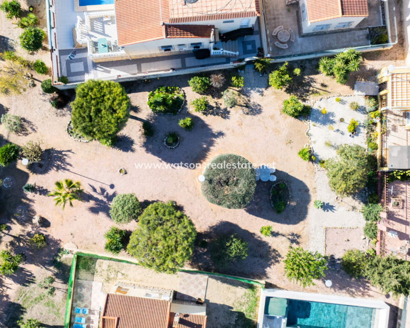 Resale - Detached - Urb. La Marina