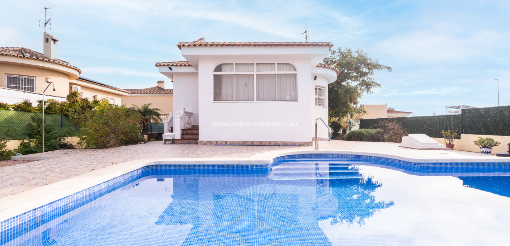 Resale - Detached - Urb. La Marina