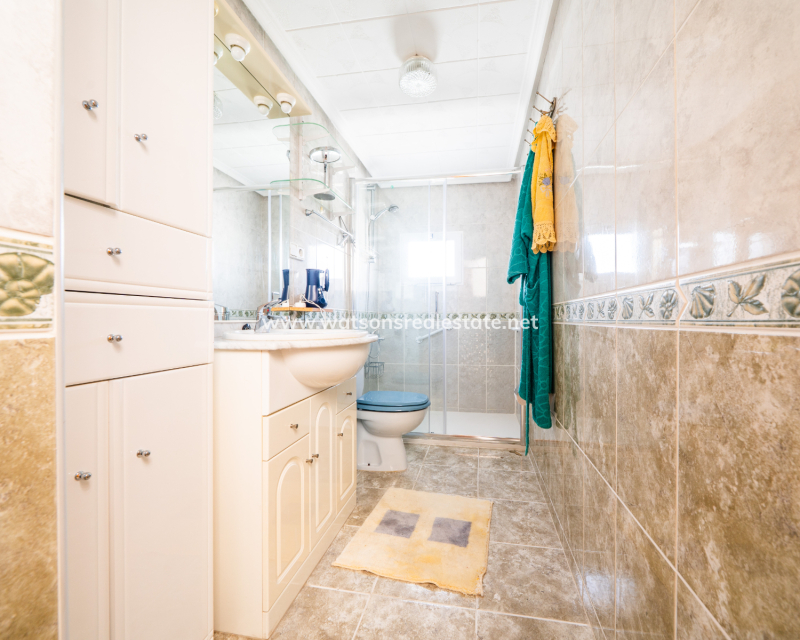 Resale - Detached - Urb. La Marina