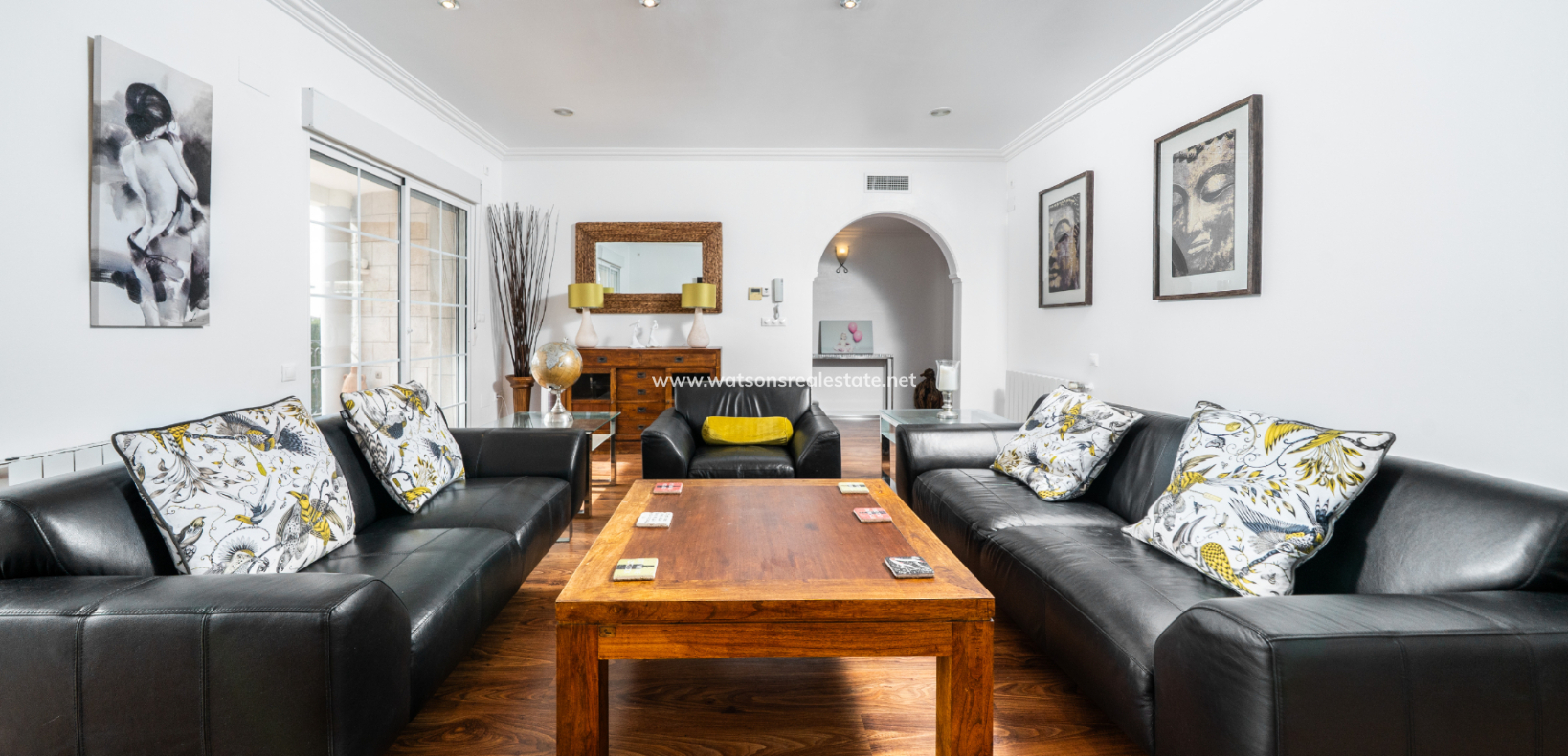 Resale - Detached - Urb. La Marina