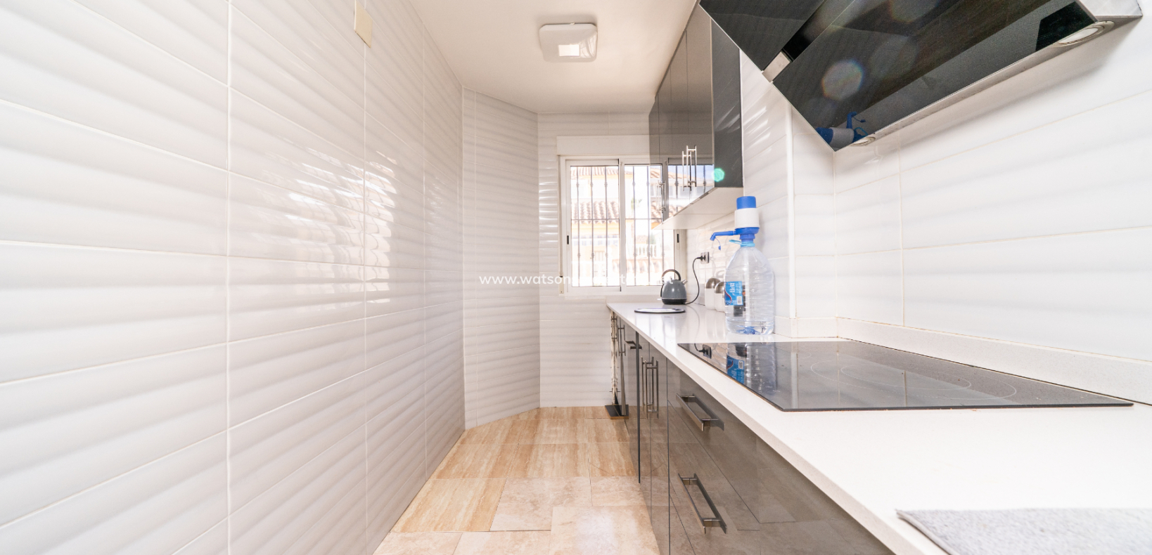 Resale - Detached - Urb. La Marina