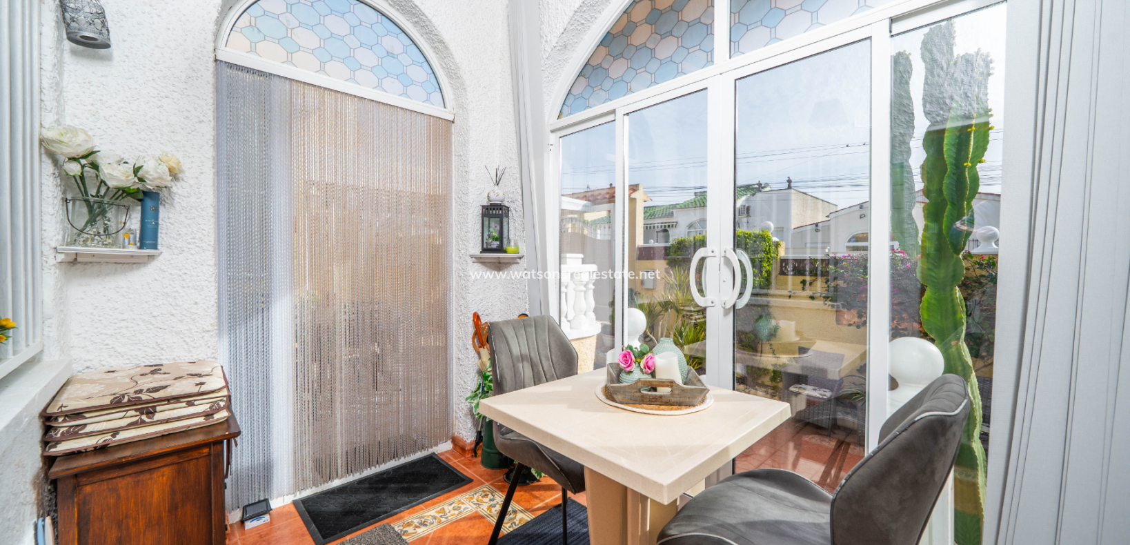 Resale - Detached - Urb. La Marina