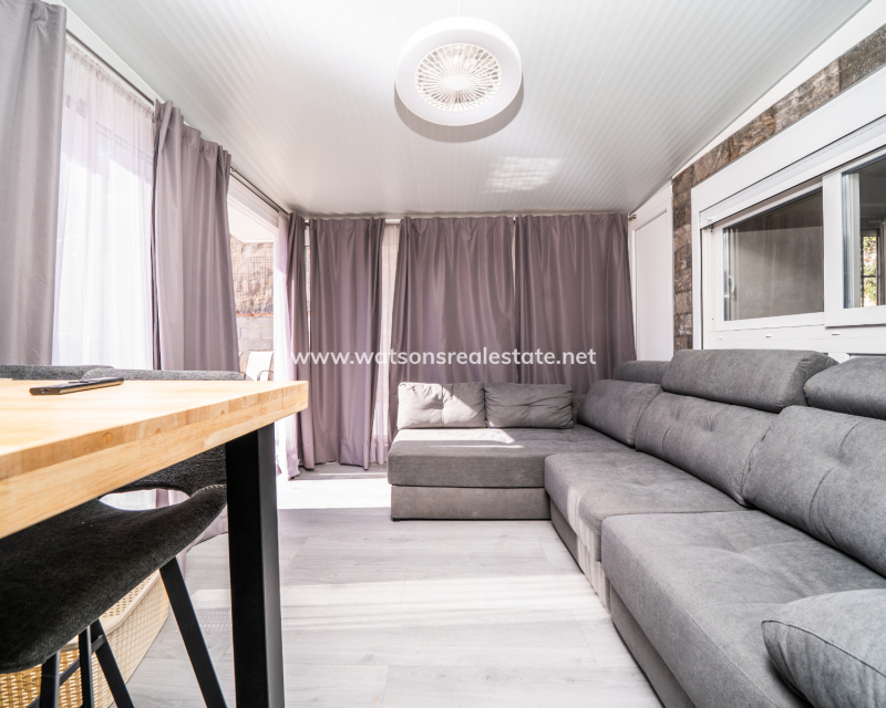 Resale - Detached - Urb. La Marina