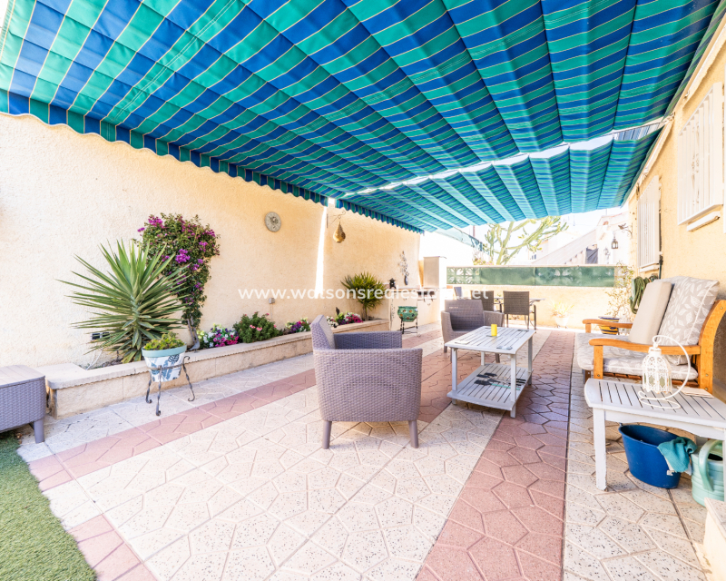 Resale - Detached - Urb. La Marina