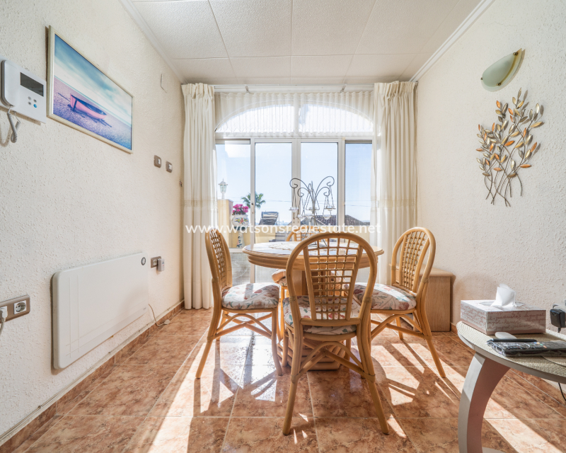 Resale - Detached - Urb. La Marina