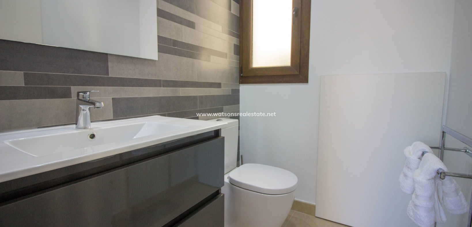 Resale - Detached - Urb. La Marina