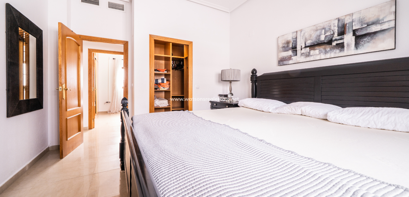 Resale - Detached - Urb. La Marina