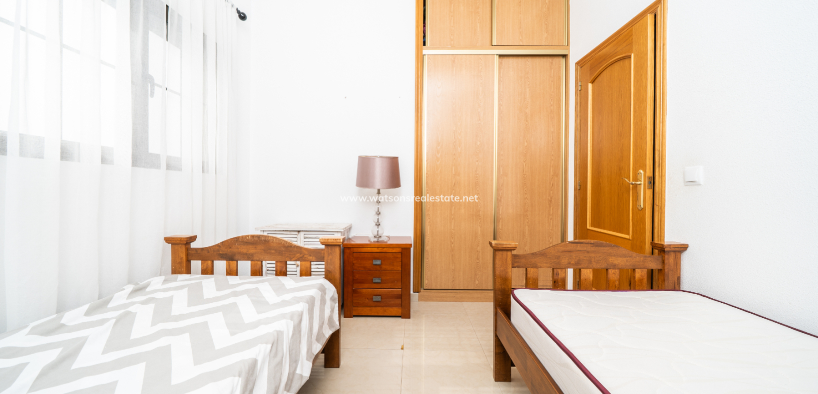 Resale - Detached - Urb. La Marina