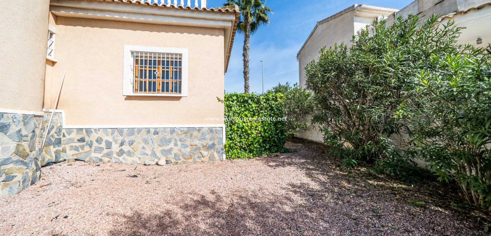 Resale - Detached - Urb. La Marina