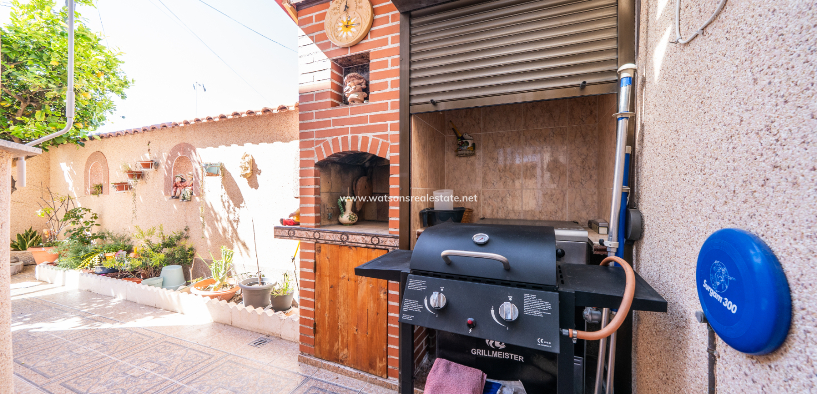 Resale - Detached - Urb. La Marina