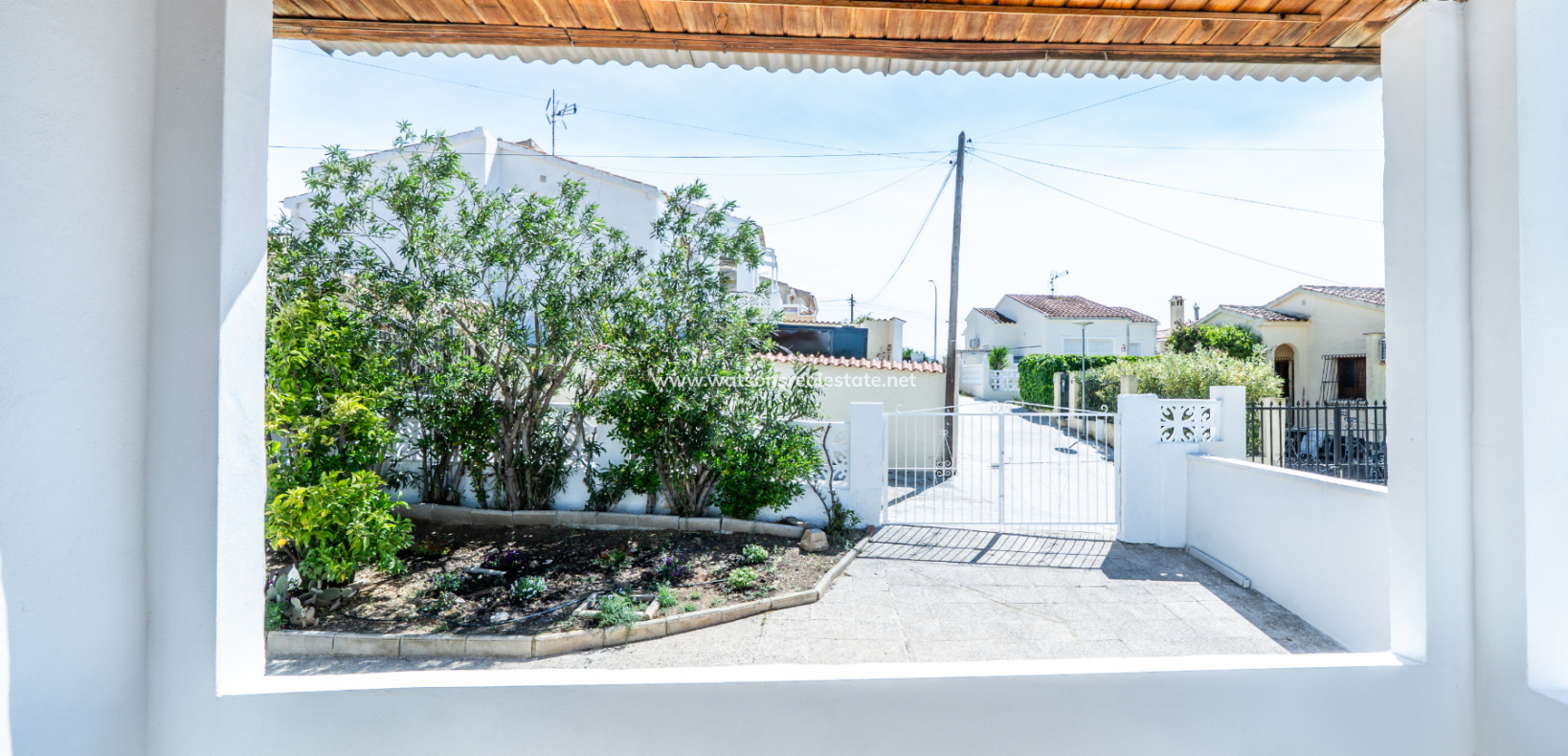 Resale - Detached - Urb. La Marina