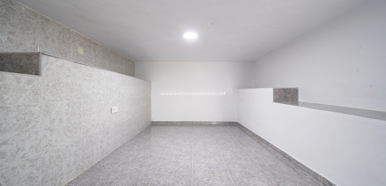 Resale - Detached - Urb. La Marina