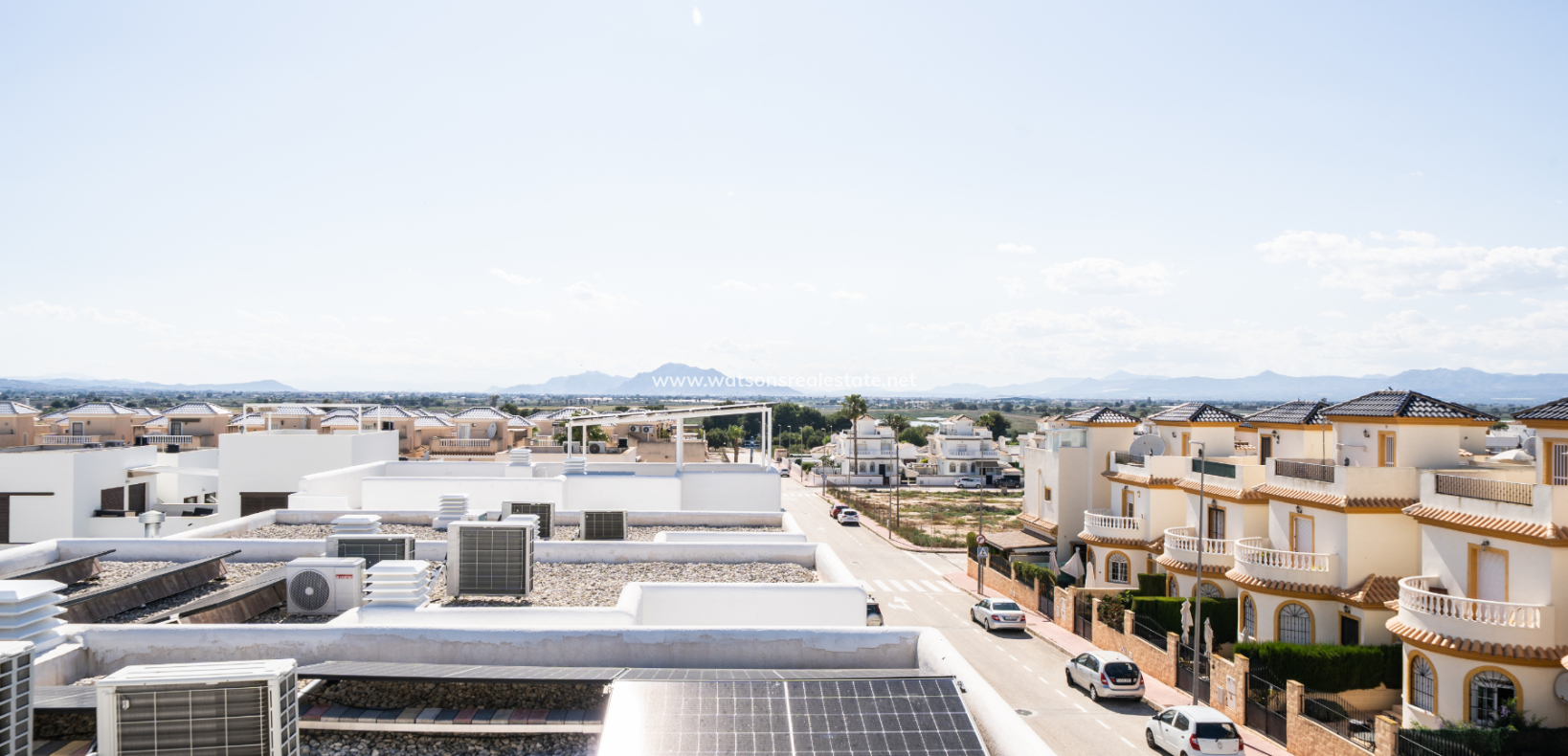 Resale - Detached - Urb. La Marina